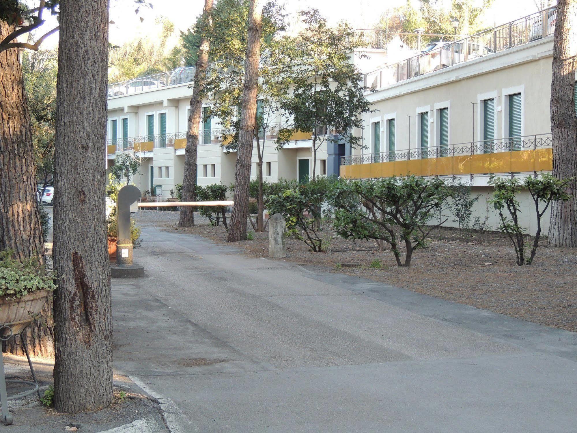 Hotel Zeus Pompei Exterior photo